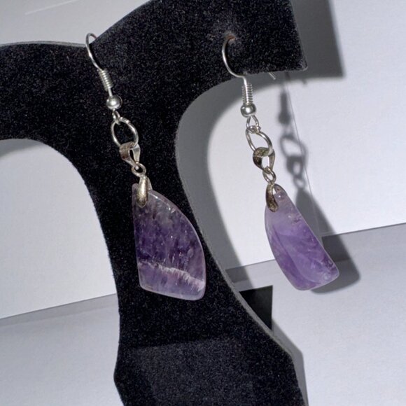 Amethyst Dangle Earring - Picture 7 of 11